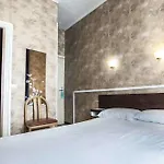 Des 3 Nations Hotel Paryż