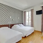 Hotel Des 3 Nations Paryż