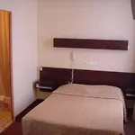 Des 3 Nations Hotel Paryż