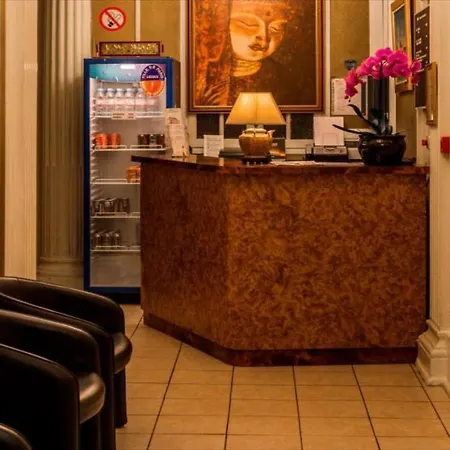 Hotel Des 3 Nations 2*