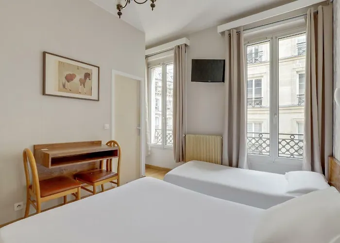 Des 3 Nations Париж