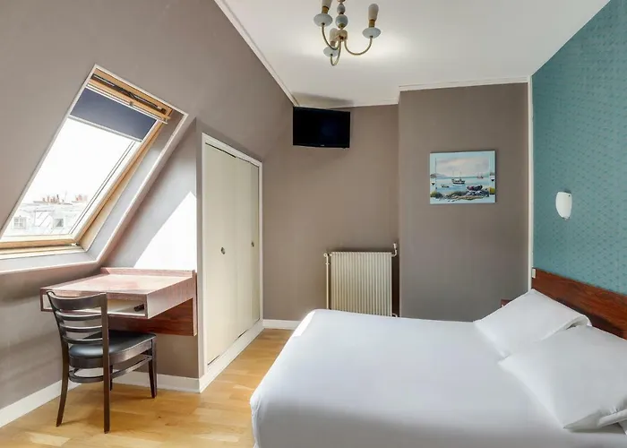 Des 3 Nations Отель