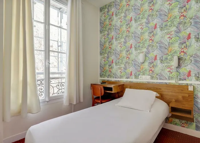 Des 3 Nations Париж