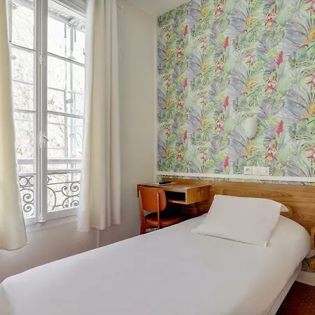 Des 3 Nations Parijs