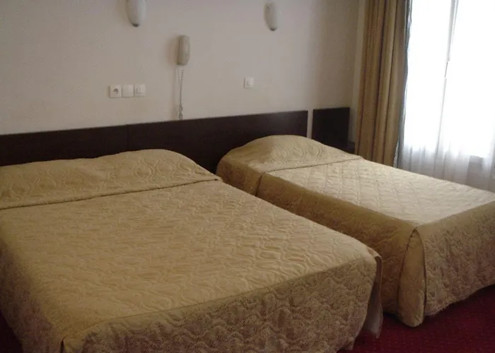 Des 3 Nations 2* Paris