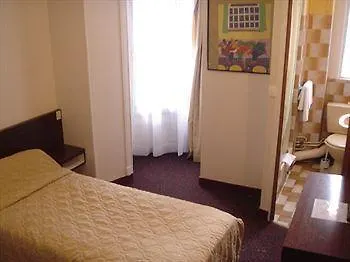 Des 3 Nations Hotel Parigi