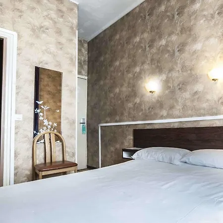 Des 3 Nations Hotel Parigi